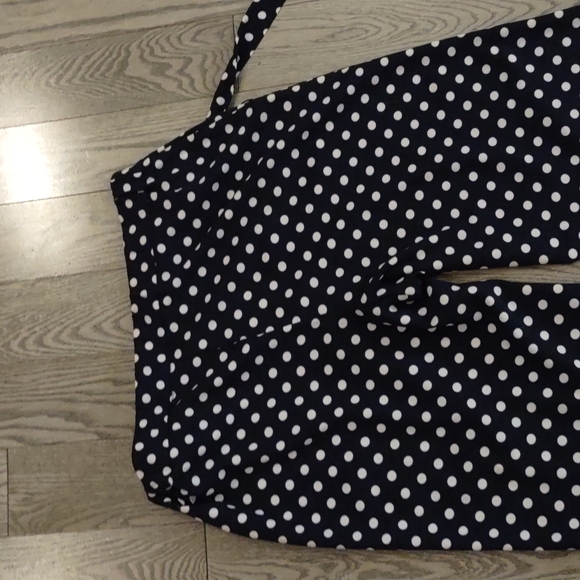 Beautiful polka dot pants by Soho appearal 🌼☘️ - Picture 9 of 12